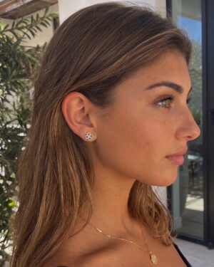 Flower Heart stud earring