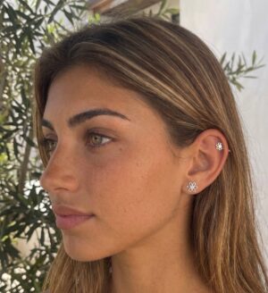Silver Flower stud earring